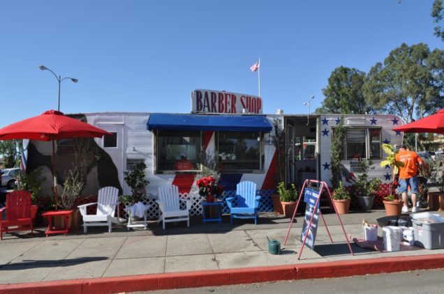 The trailer where "Dreamer" gives free haircuts to veterans in Los Angeles, CA . Photo courtesy of Paula Berger.